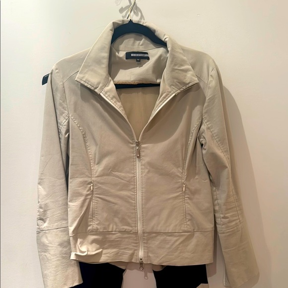 Anatomie Cream Bomber Lightweight Zip-Up & matching pants. (Listed separately) - Picture 1 of 9